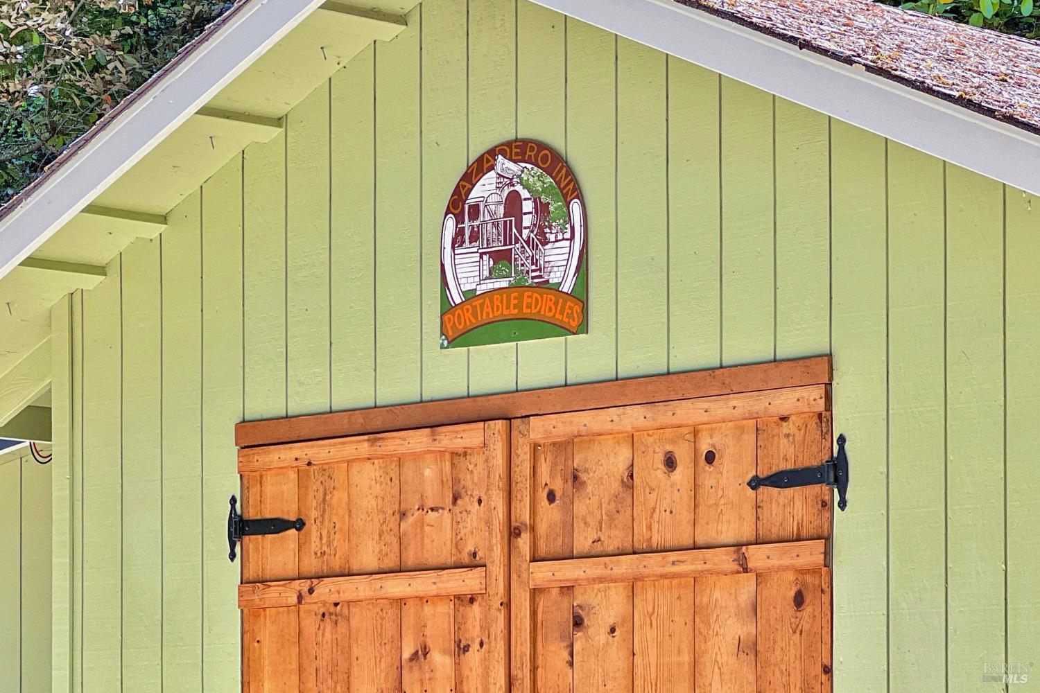 5600 Austin Creek Rd