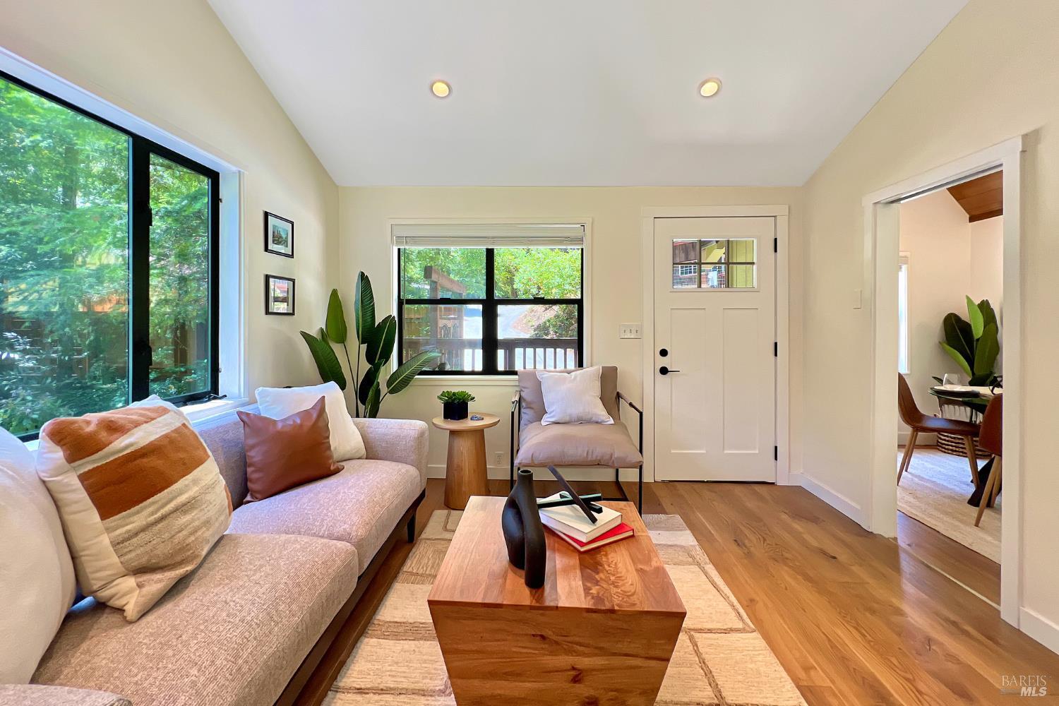 5600 Austin Creek Rd