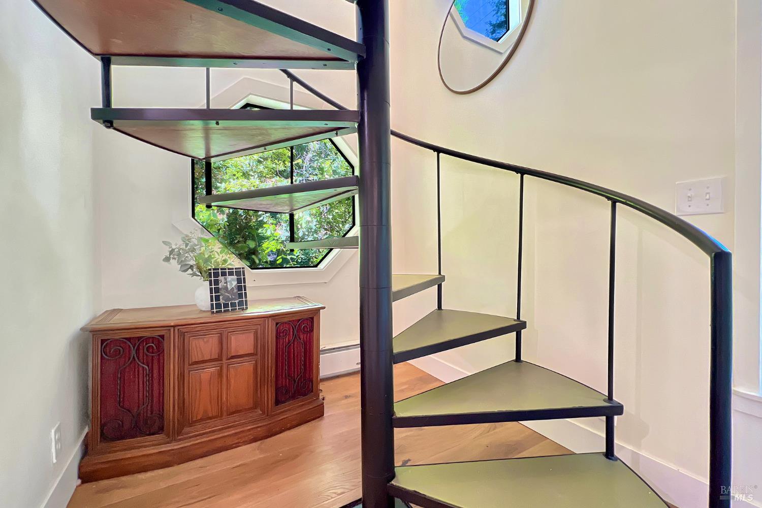 5600 Austin Creek Rd