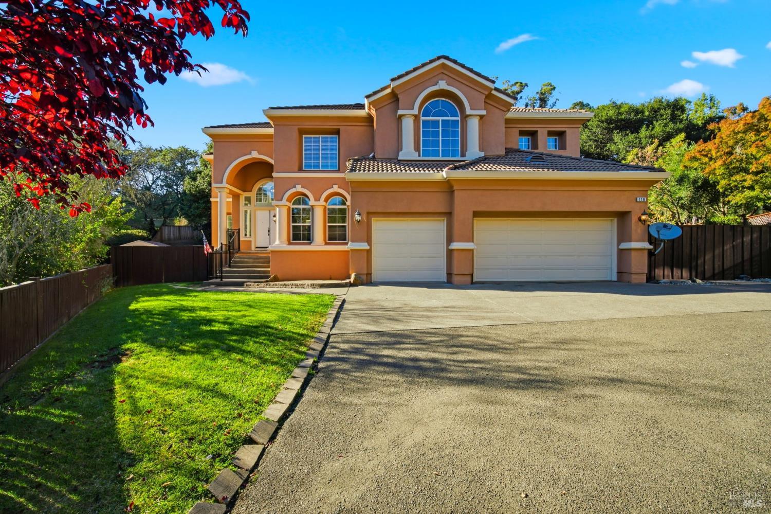 116 Yulupa Cir