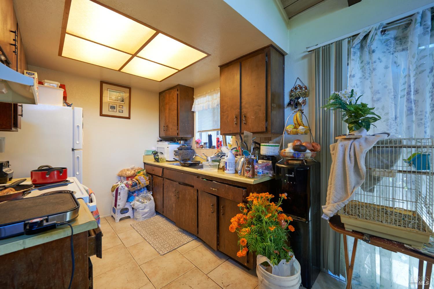 1727 Mission Boulevard