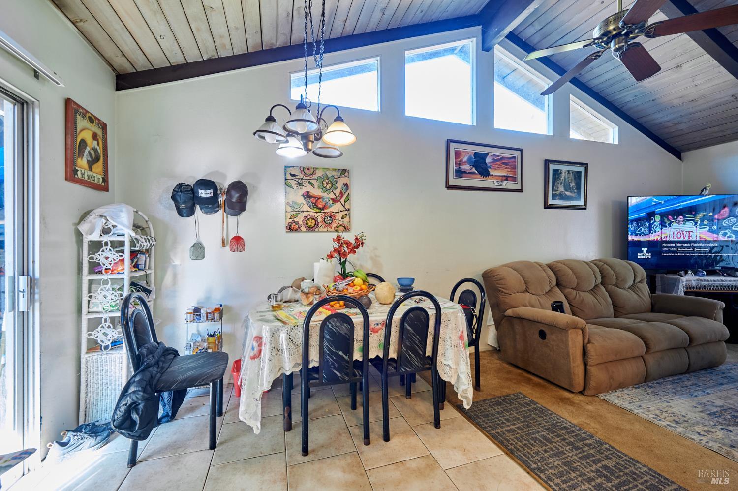 1727 Mission Boulevard