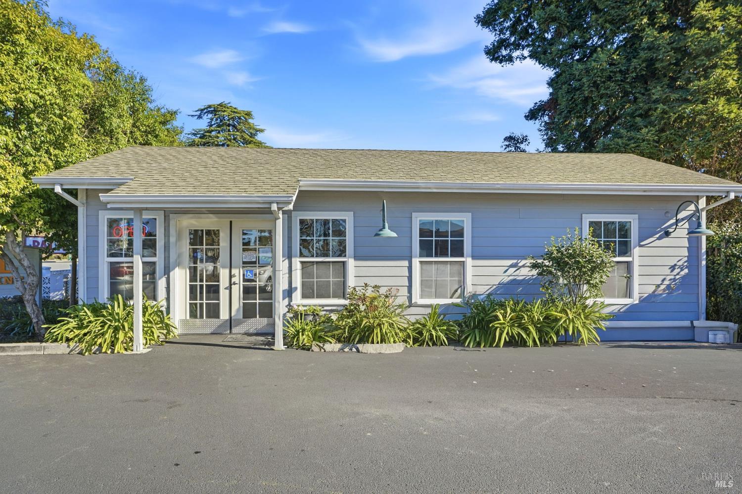 1380 Sebastopol Road