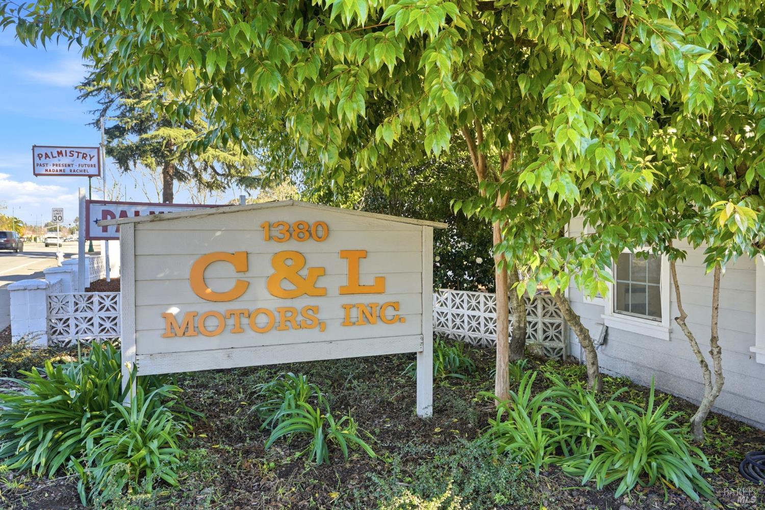 1380 Sebastopol Road