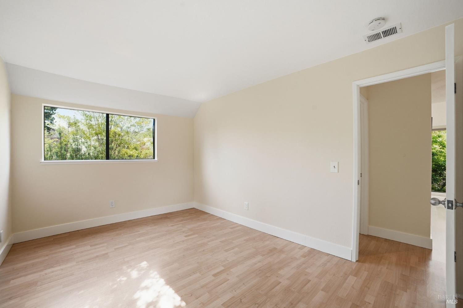 1325 Crofton Court