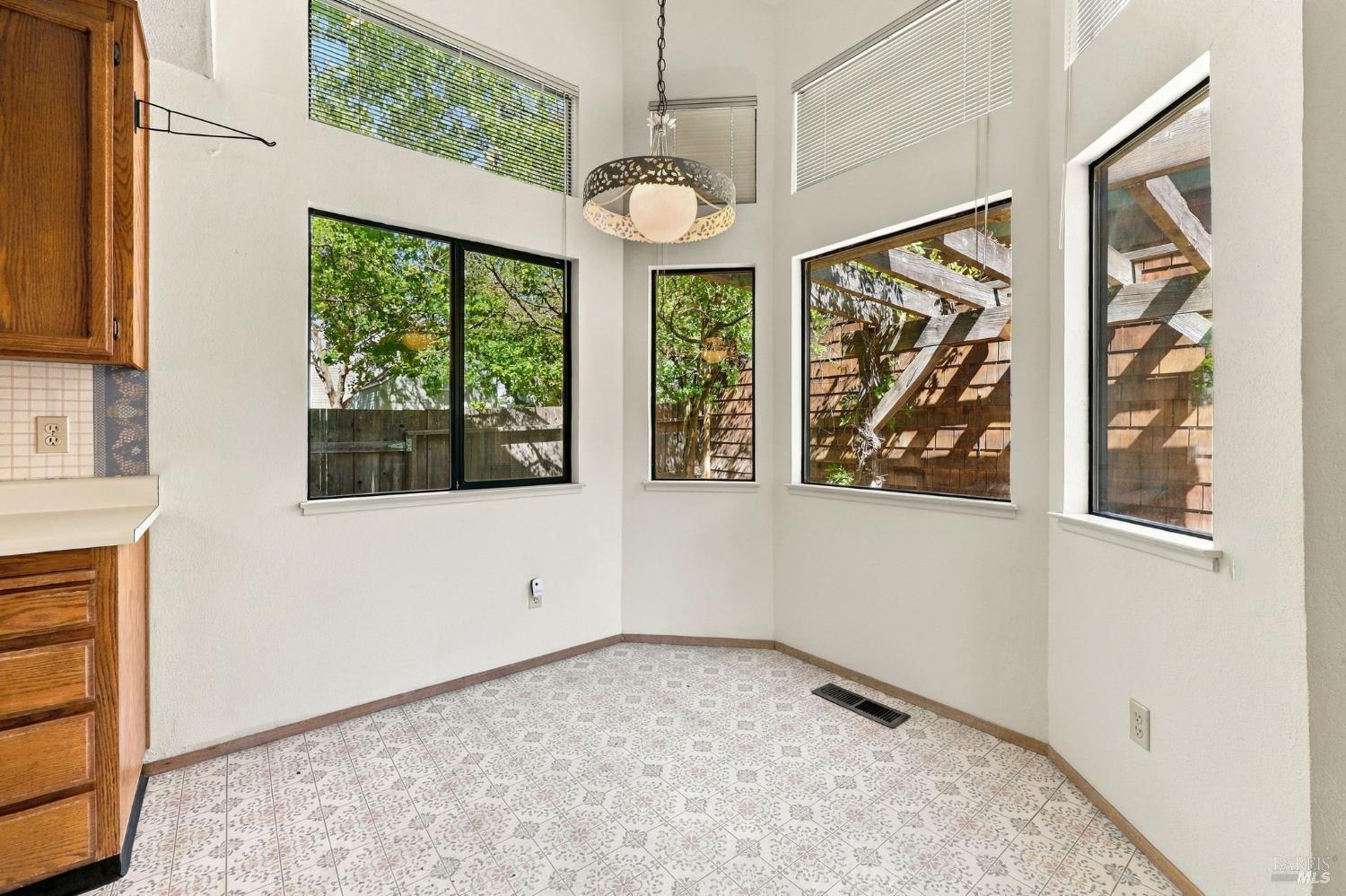518 March Avenue