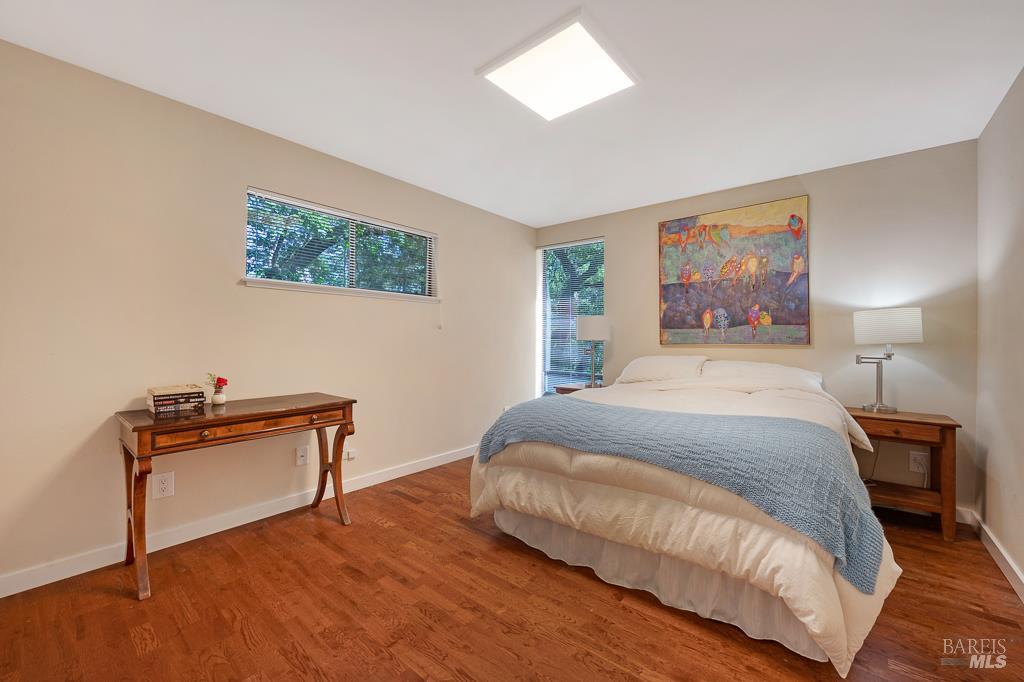 827 Wild Oak Drive