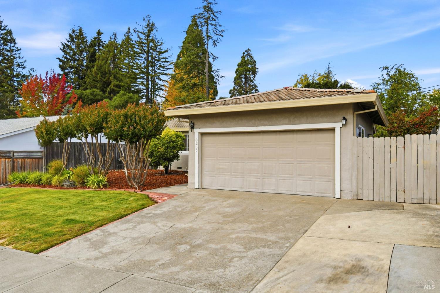 8252 Valley View Drive