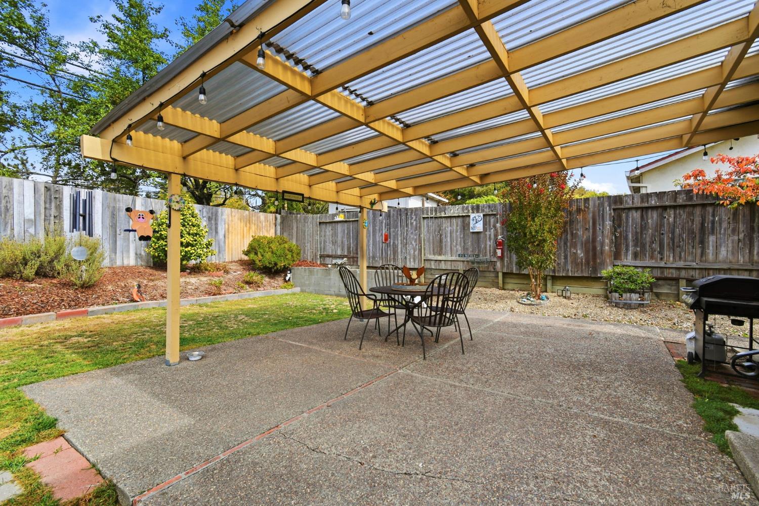 8252 Valley View Drive