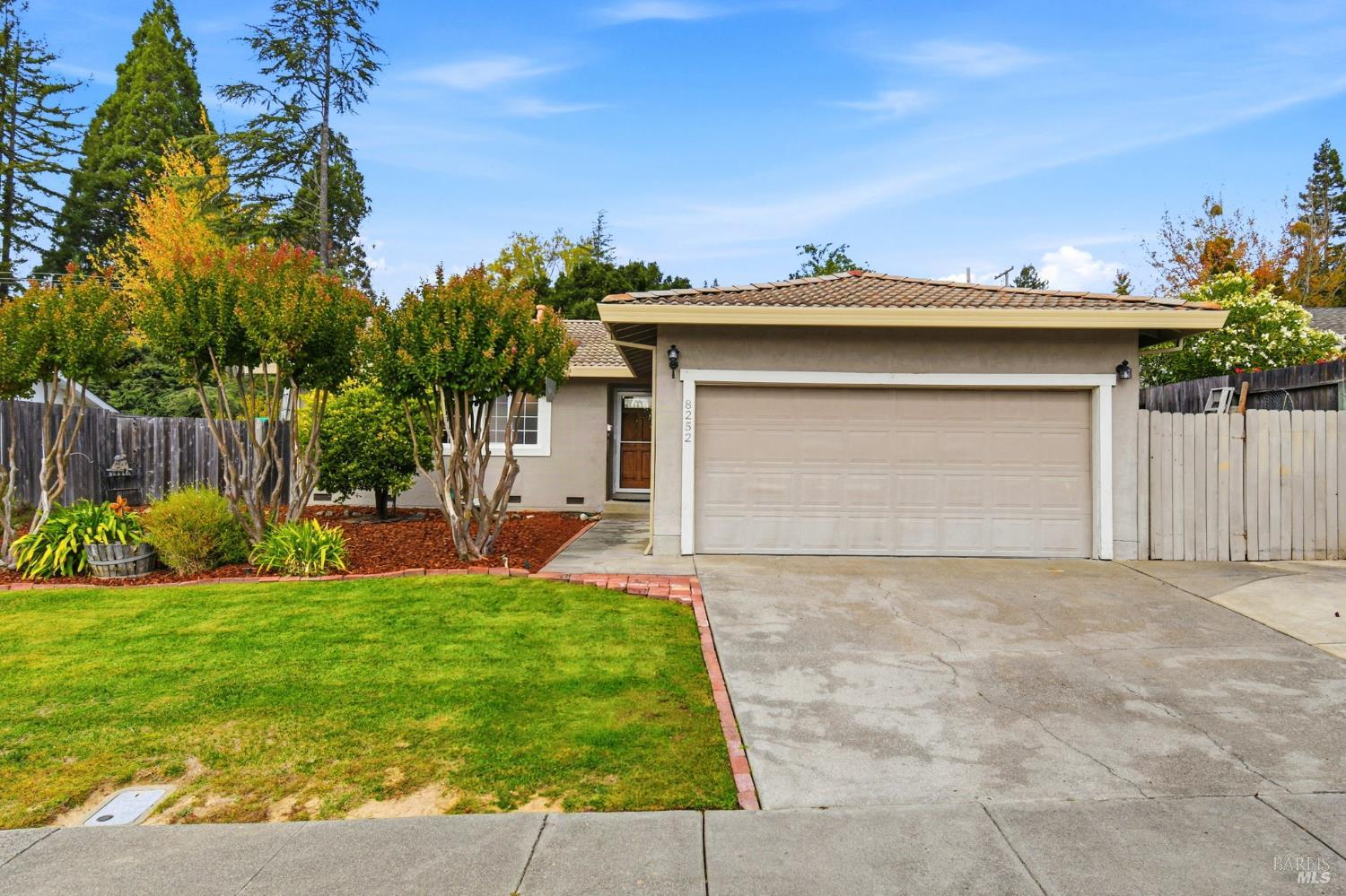 8252 Valley View Drive