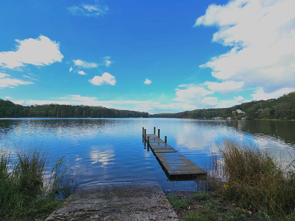 10 Rowes Landing Rd