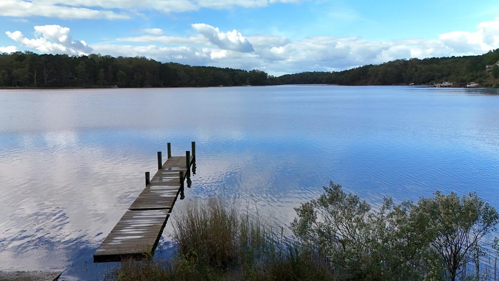 10 Rowes Landing Rd