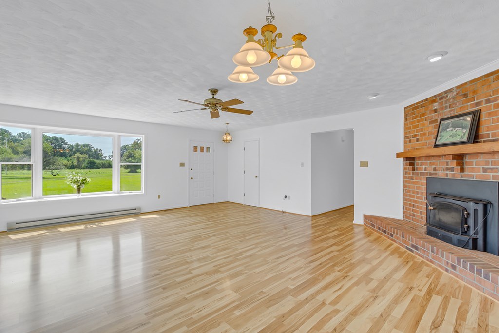 284 Bridgeman Dr