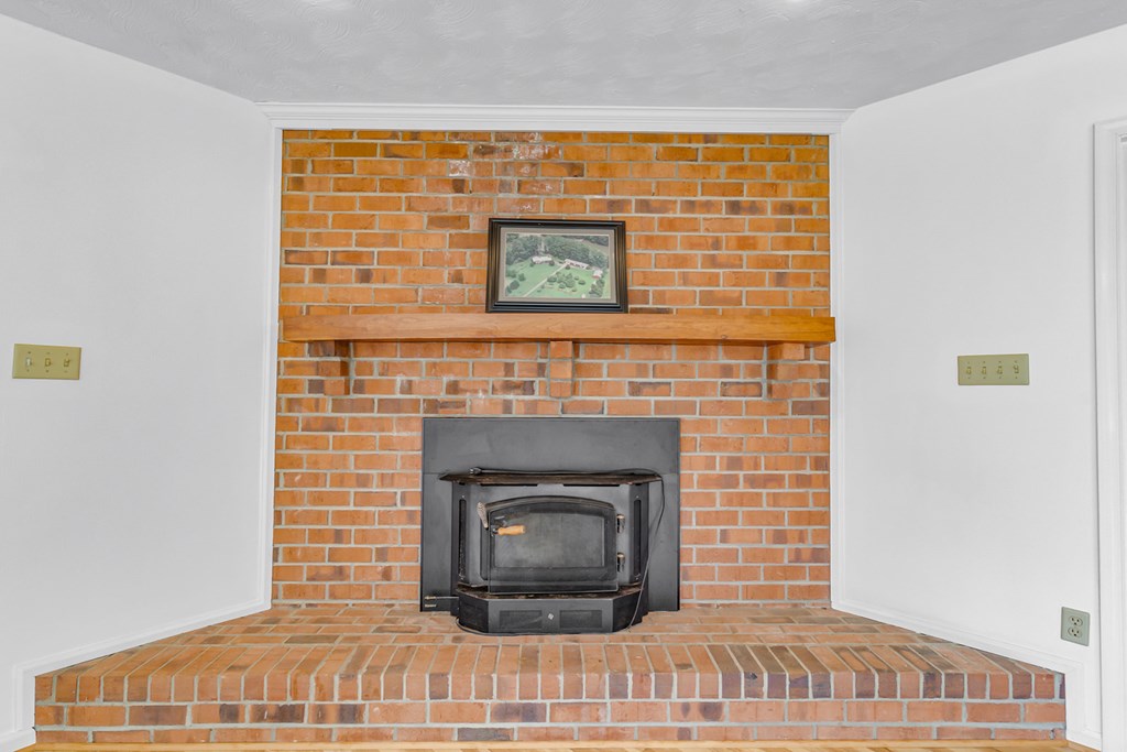 284 Bridgeman Dr