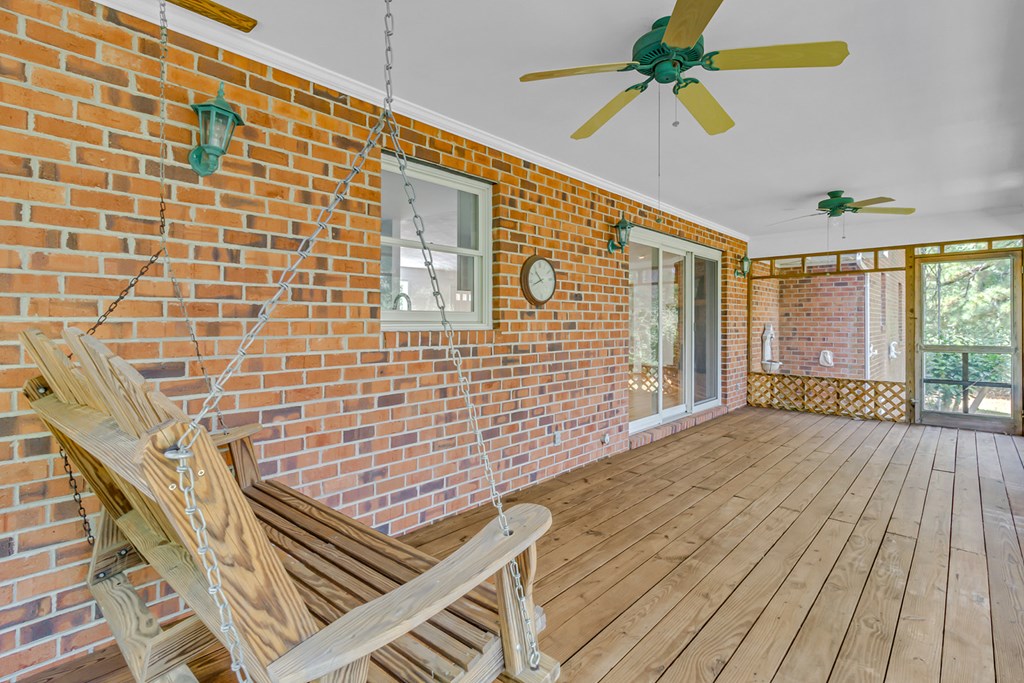 284 Bridgeman Dr