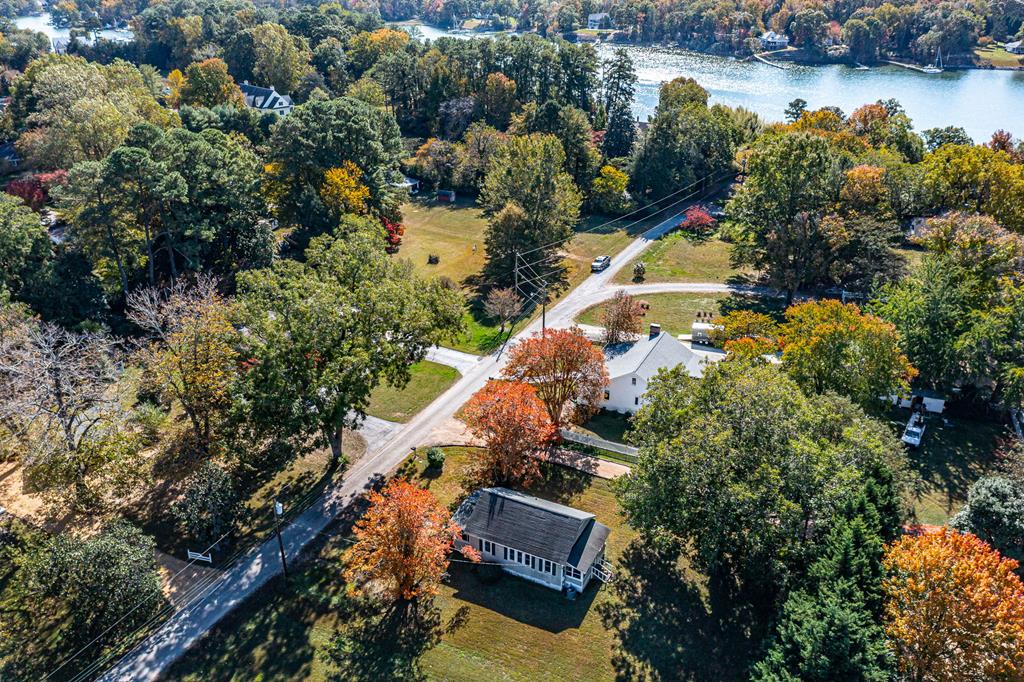 50 Cedardale Lane