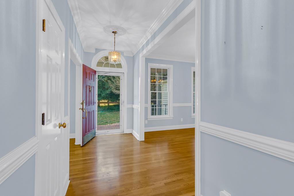 50 Cedardale Lane
