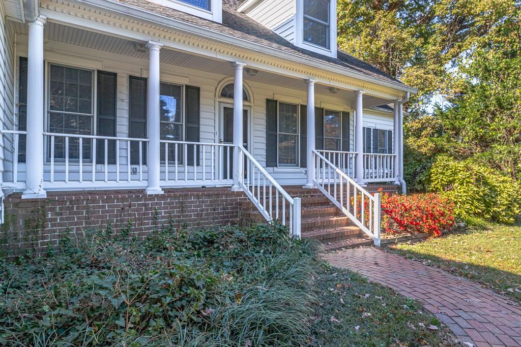50 Cedardale Lane