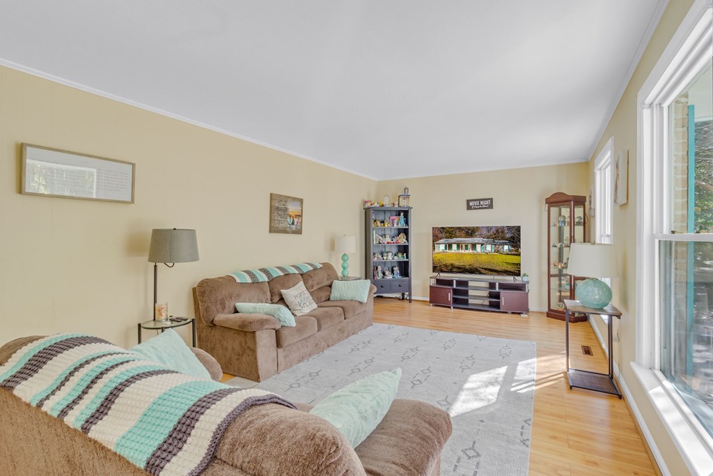 17 WESLEY TERRACE