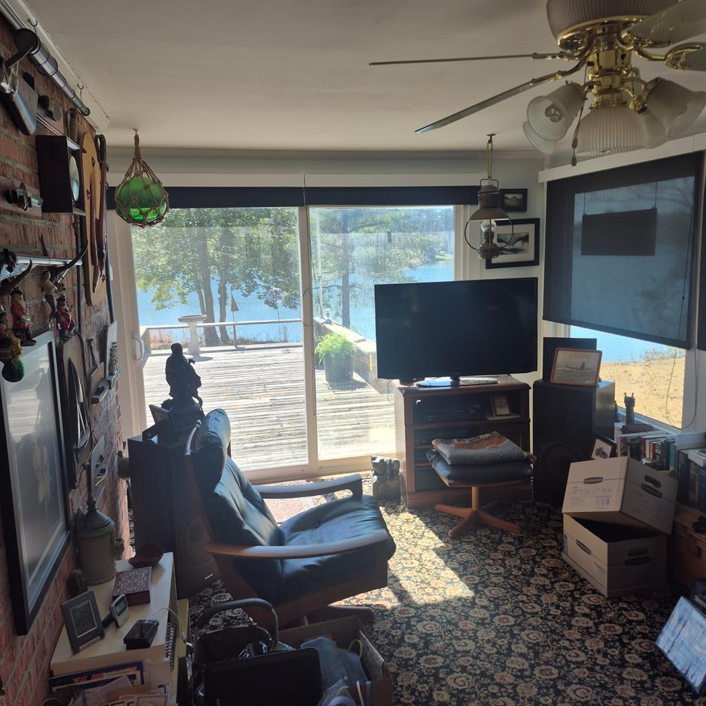 559 Lee Dale Drive