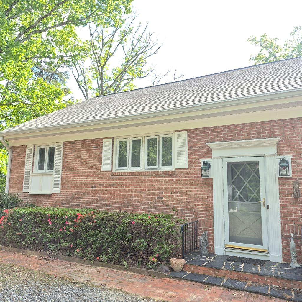 559 Lee Dale Drive