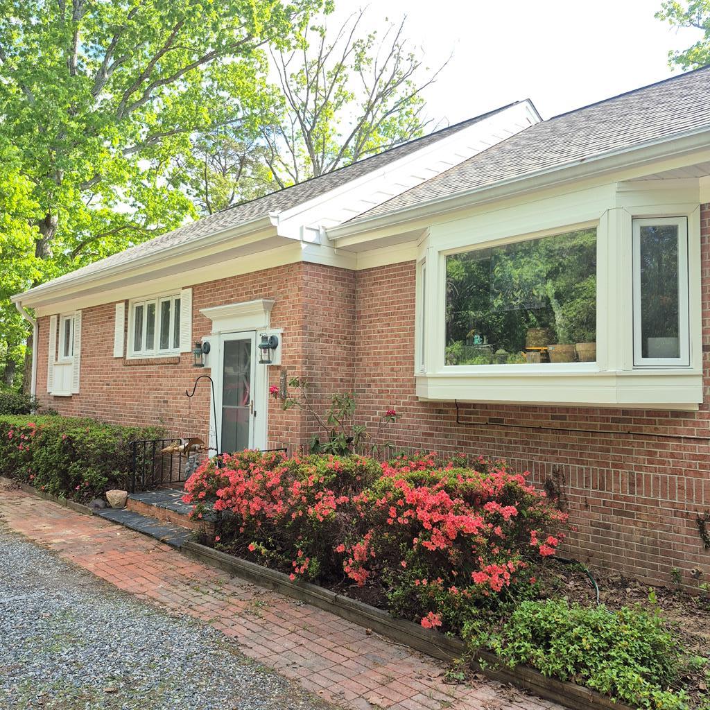 559 Lee Dale Drive