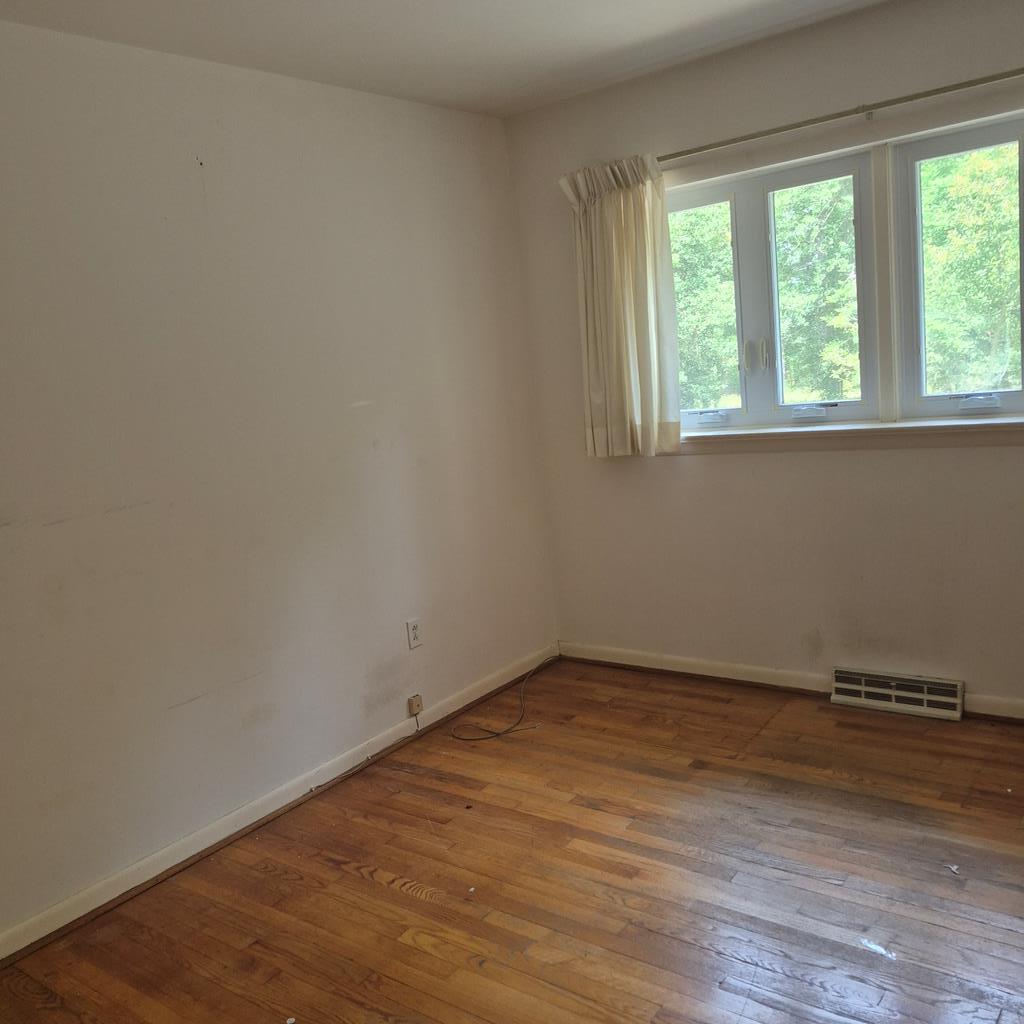 559 Lee Dale Drive