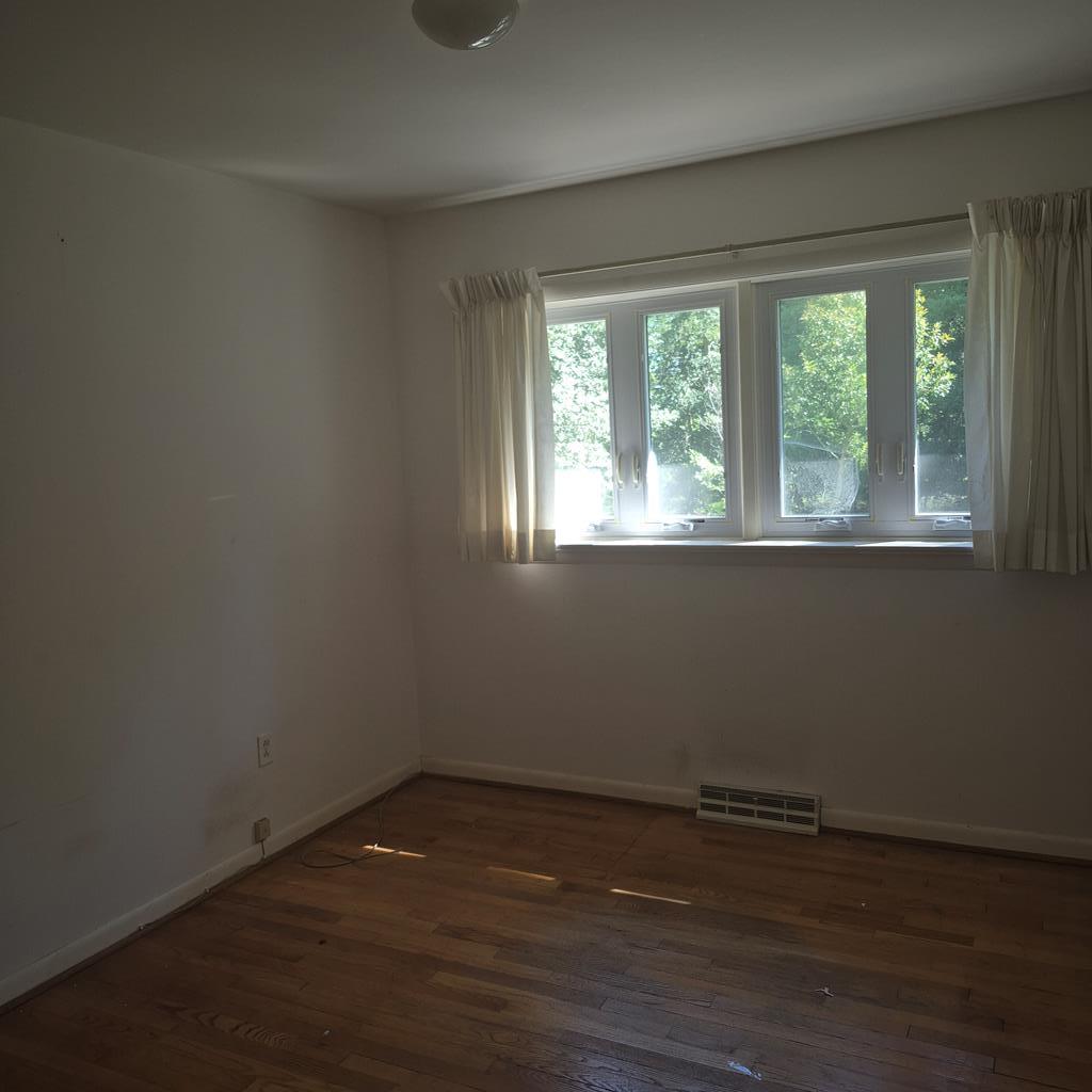 559 Lee Dale Drive