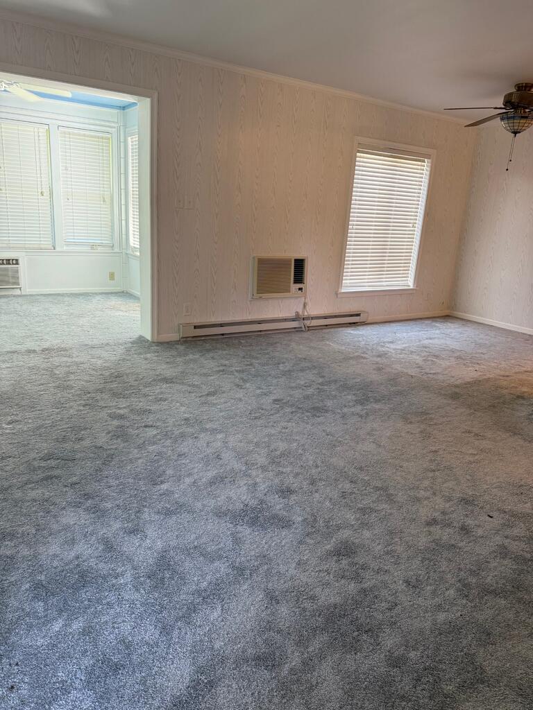 195 South Drive