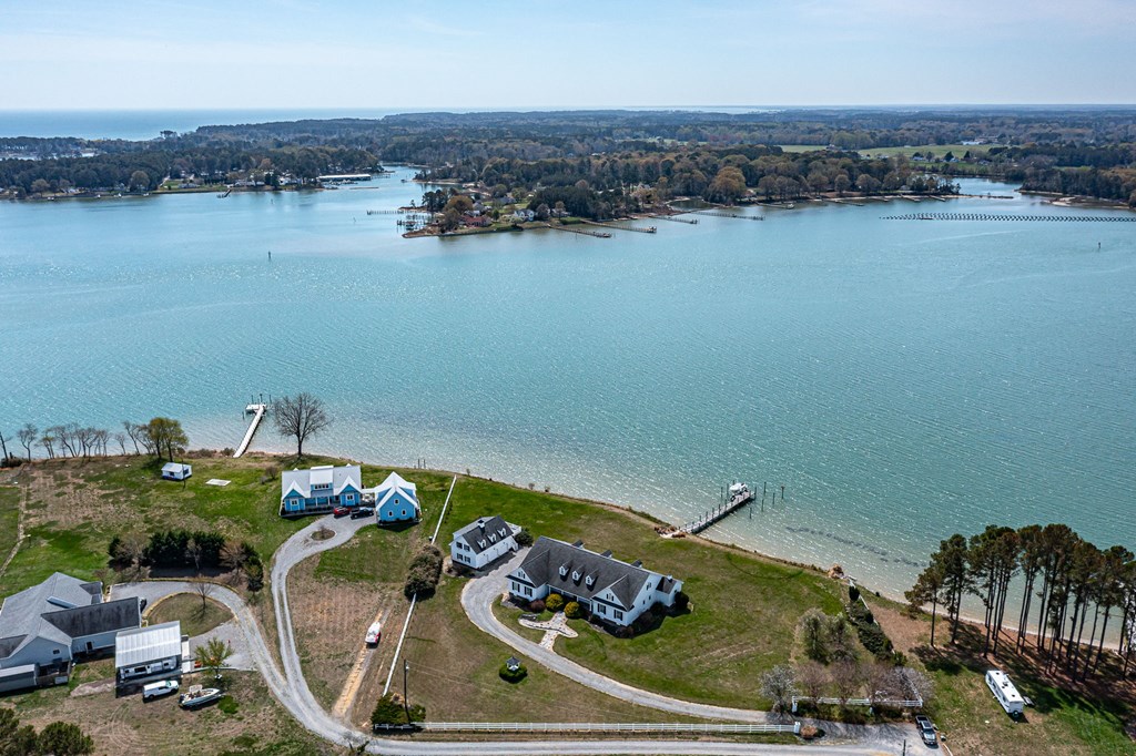 2539 Lighthouse View Drive