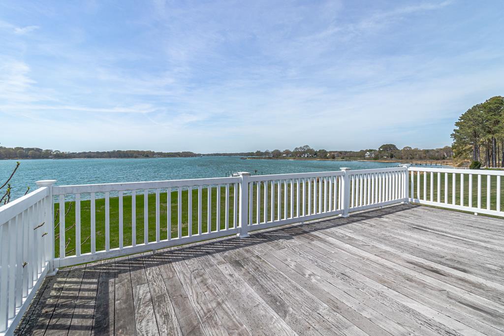 2539 Lighthouse View Drive