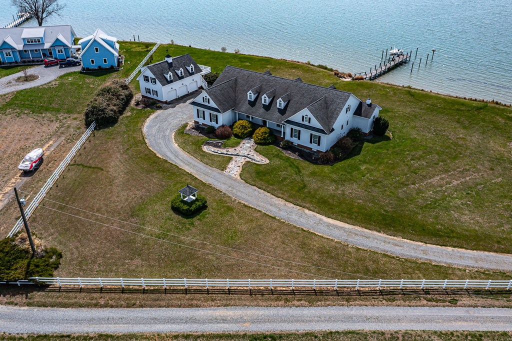2539 Lighthouse View Drive