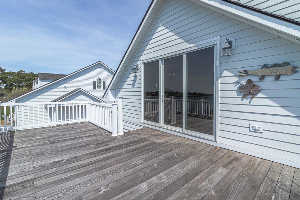 2539 Lighthouse View Drive