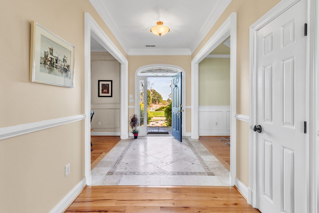 2539 Lighthouse View Drive