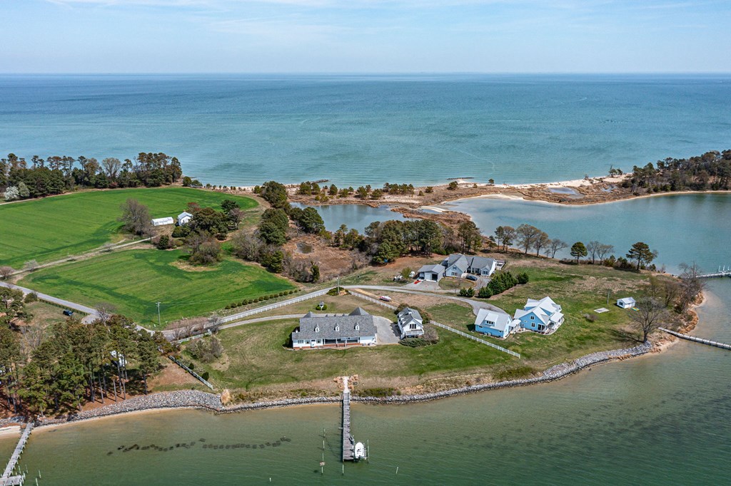 2539 Lighthouse View Drive