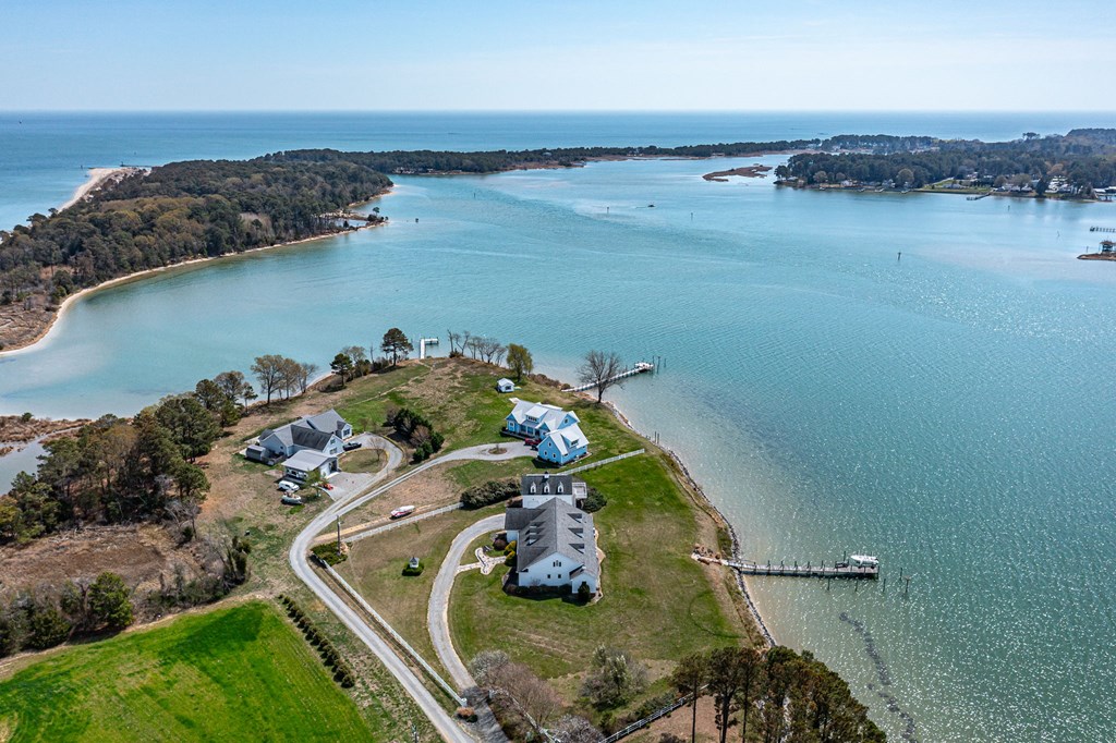 2539 Lighthouse View Drive