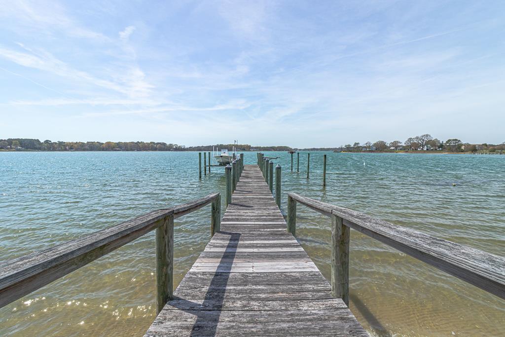2539 Lighthouse View Drive