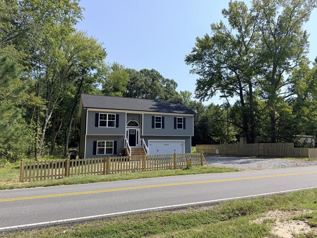 5311 Arcadia Rd, 22580.