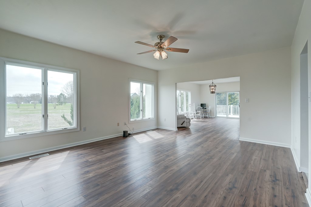 284 Palmer Dr