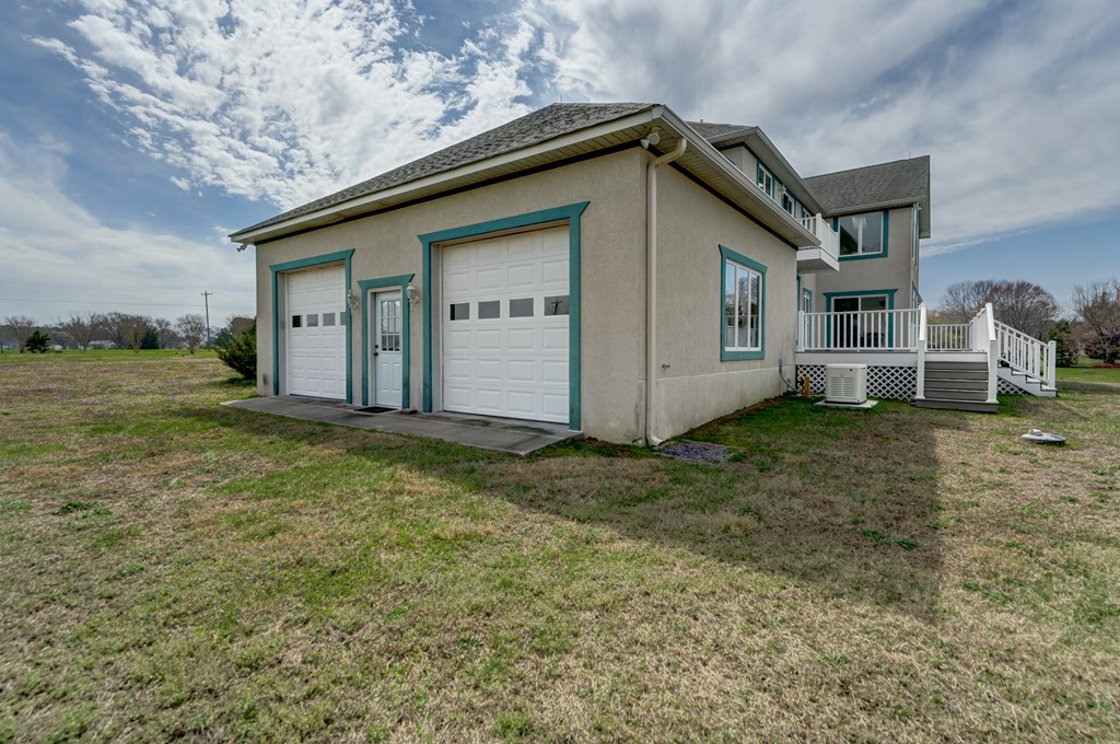 284 Palmer Dr