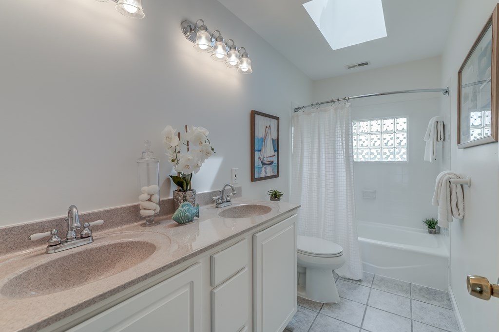 284 Palmer Dr