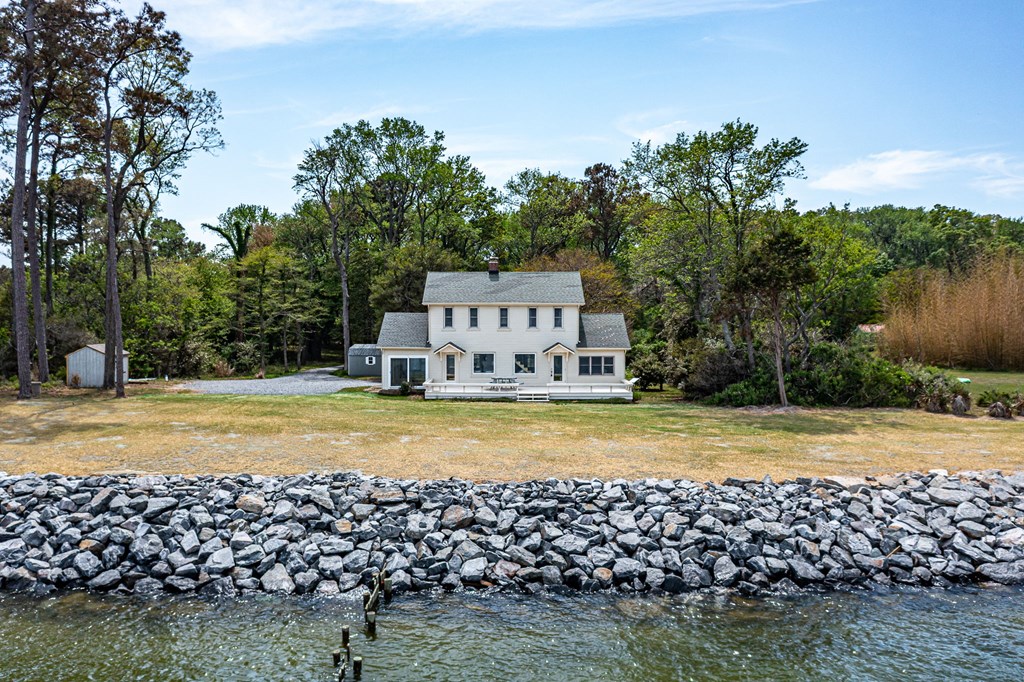 207 Cabell Lane