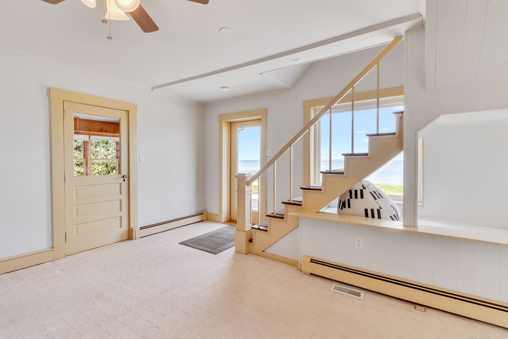 207 Cabell Lane