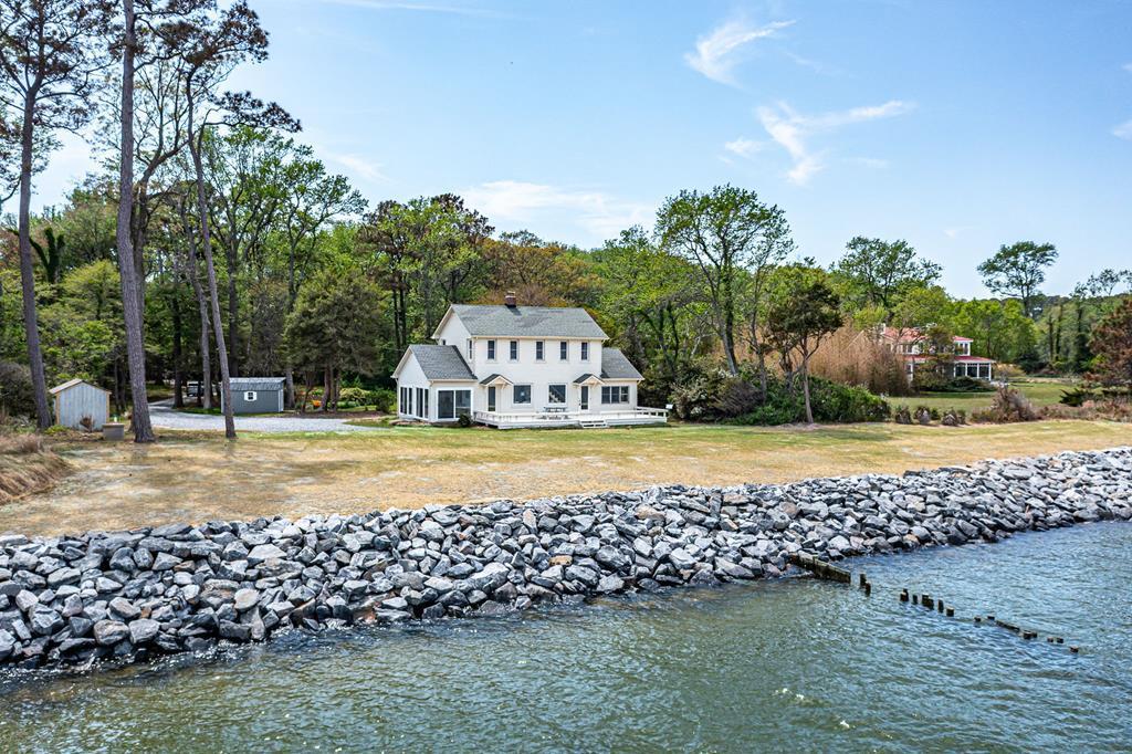 207 Cabell Lane