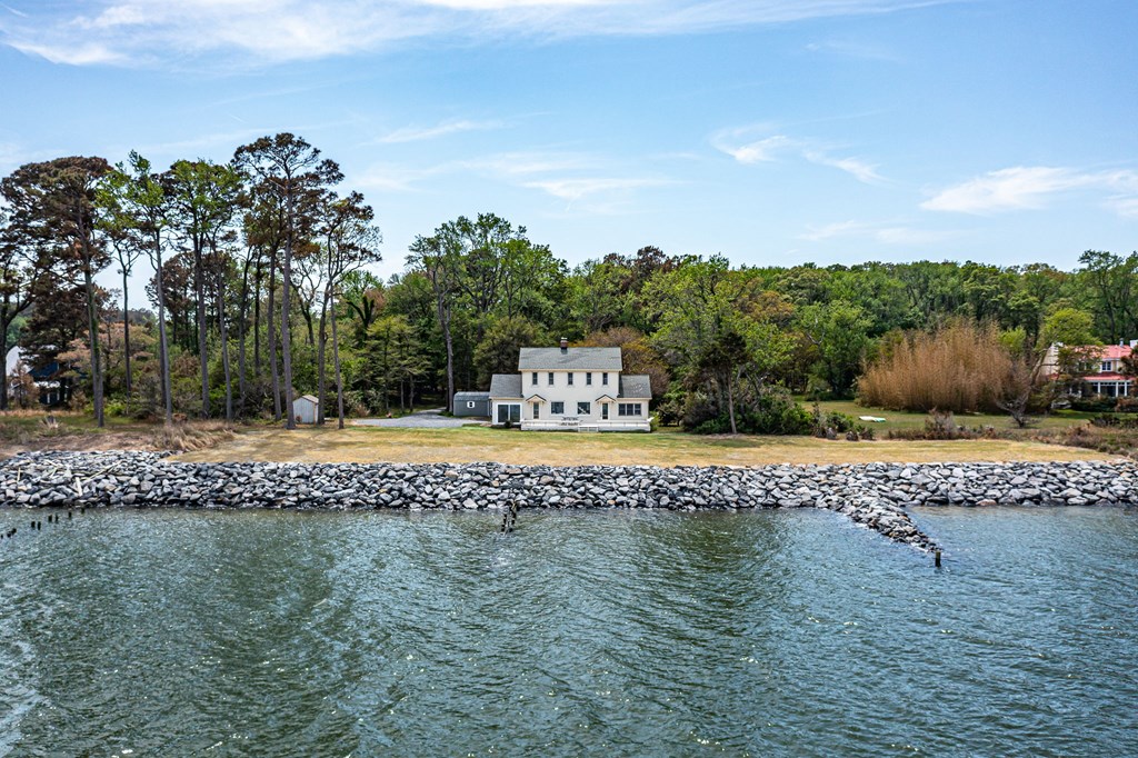 207 Cabell Lane