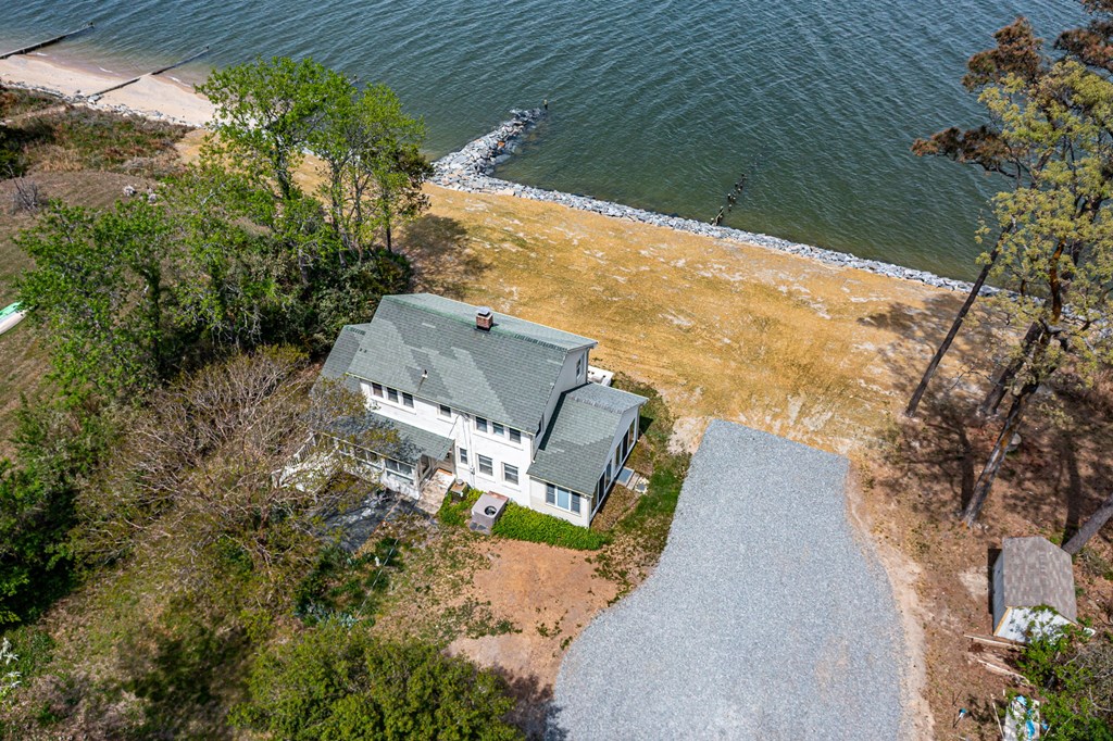 207 Cabell Lane