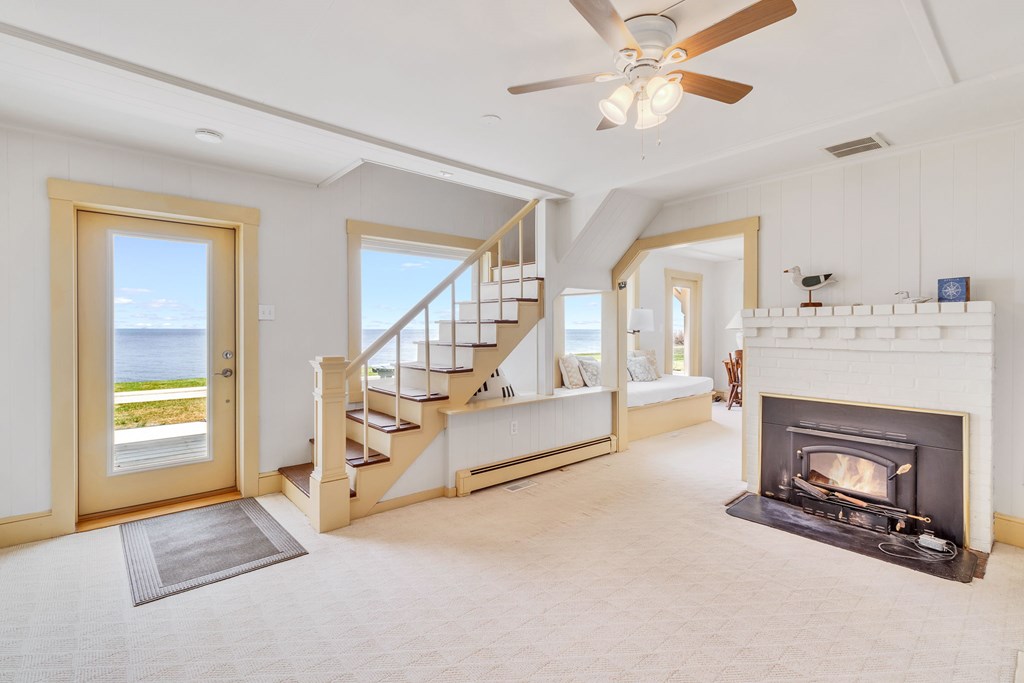 207 Cabell Lane