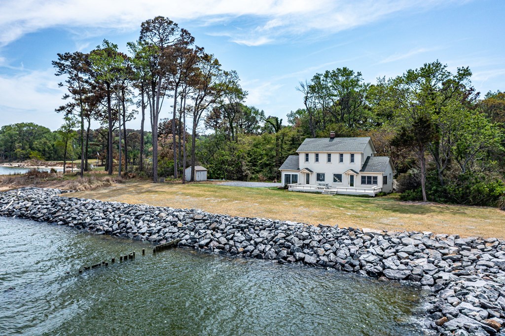 207 Cabell Lane