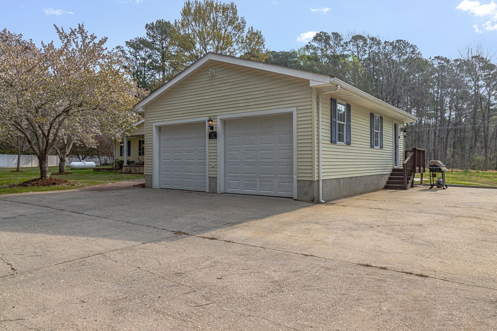 181 Rose Drive
