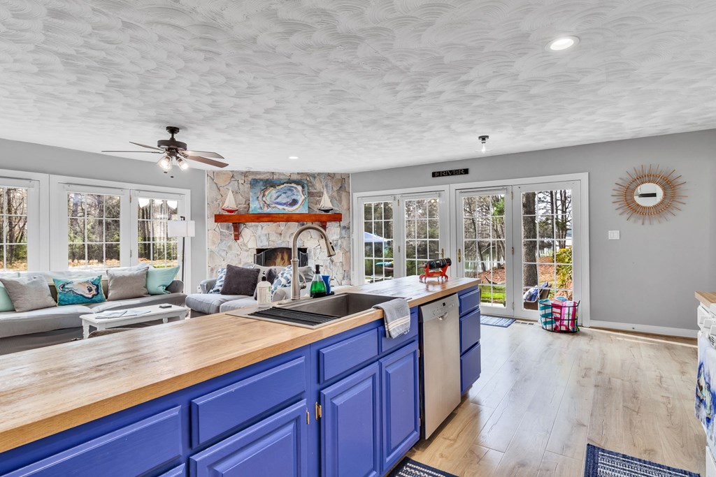 181 Rose Drive